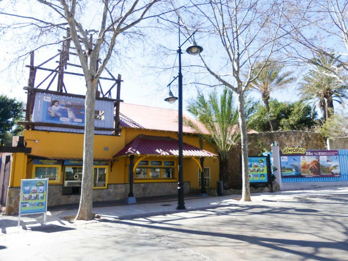 Apartamento Vacacional A 1 Minuto De La Playa - Carihuela Torremolinos Exteriér fotografie